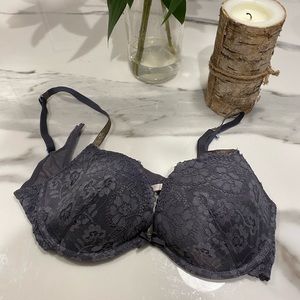 NEW Lace La Senza Bra